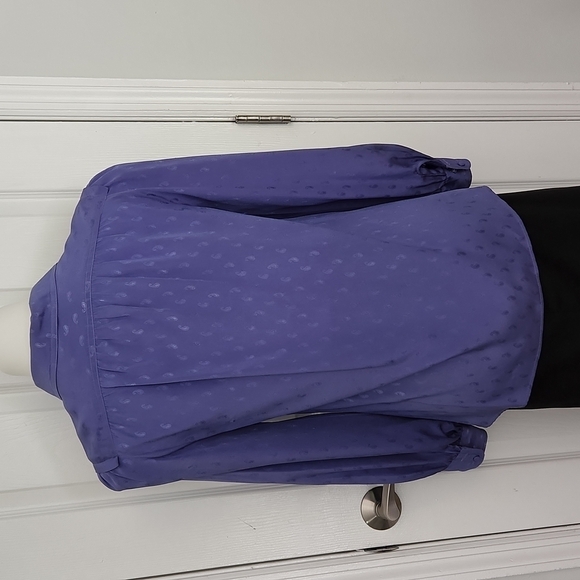 Gloria Vanderbilt Paisley Periwinkle Button Down Blouse - Picture 10 of 14